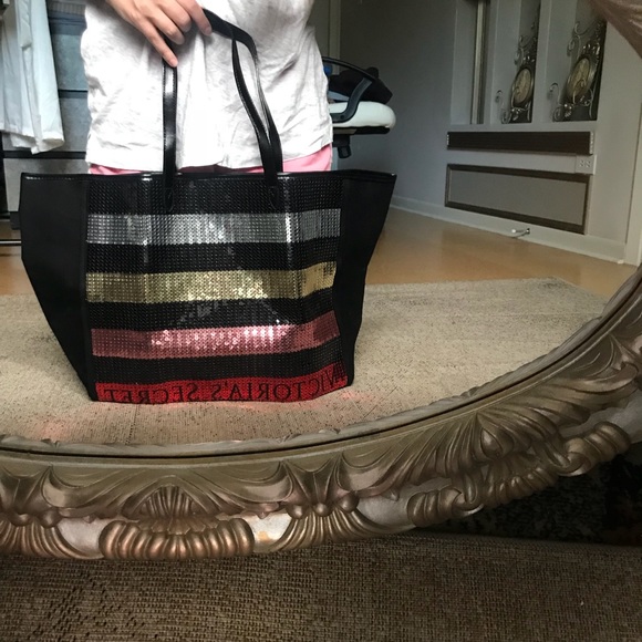 Victoria's Secret Handbags - New Victoria's Secret tote sparkly striped